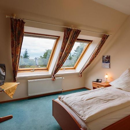 Hotel Ideal Любек Номер фото